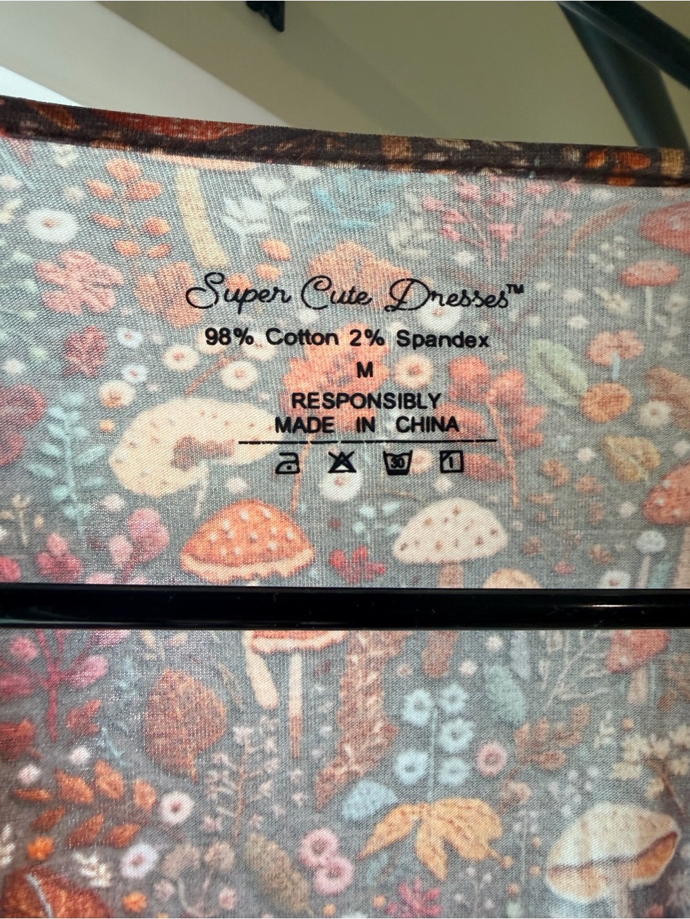 Rust Floral Maxi Dress with V-Neck - Picture 4 of 5